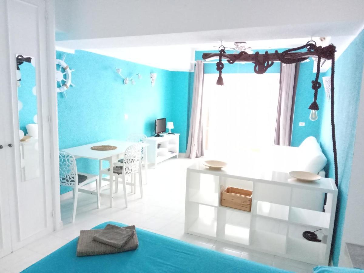 Ocean Dreams Suite Los Cristianos Hill Heated Pool Exterior photo